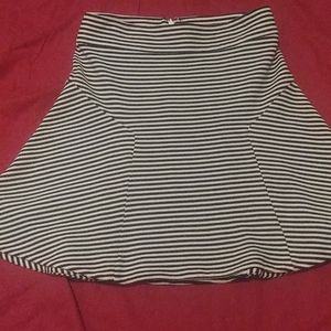 Express skirt size 4